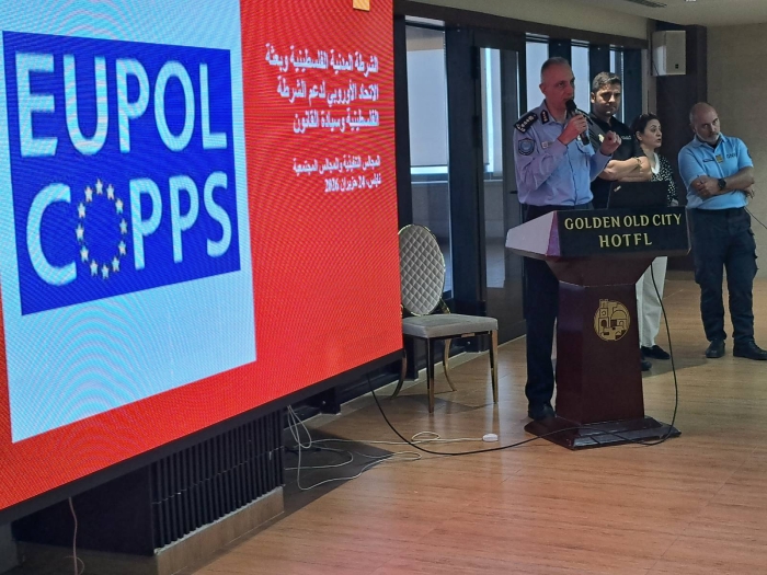 Enhancing ties among Palestinian citizen’s and Civil Police